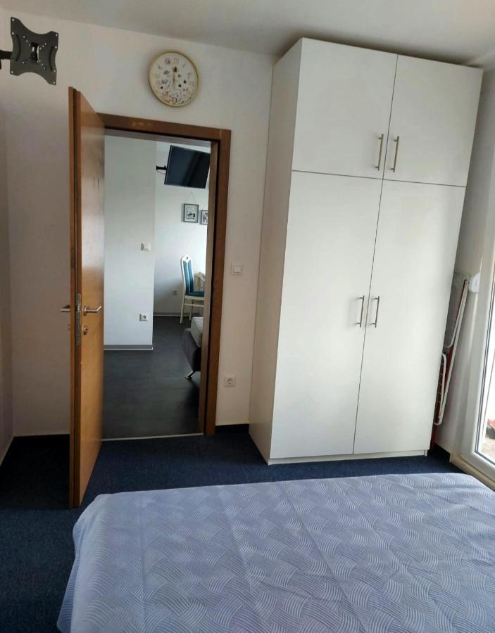 Apartment For 2 In Center Split